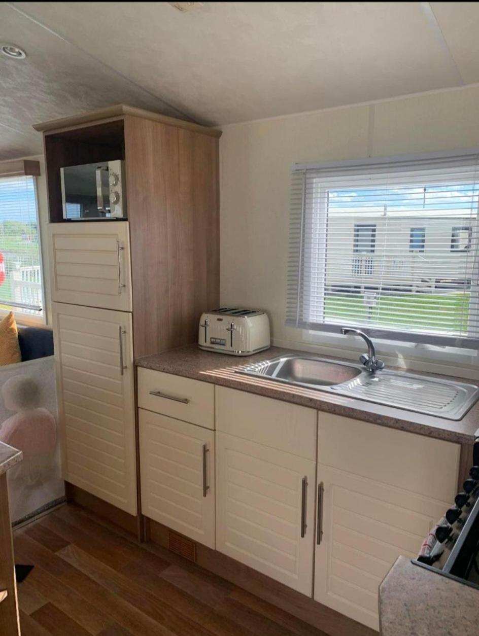 8 Berth 3 Bed Caravan Golden Palm Ml9 Chapel St Leonards Zewnętrze zdjęcie